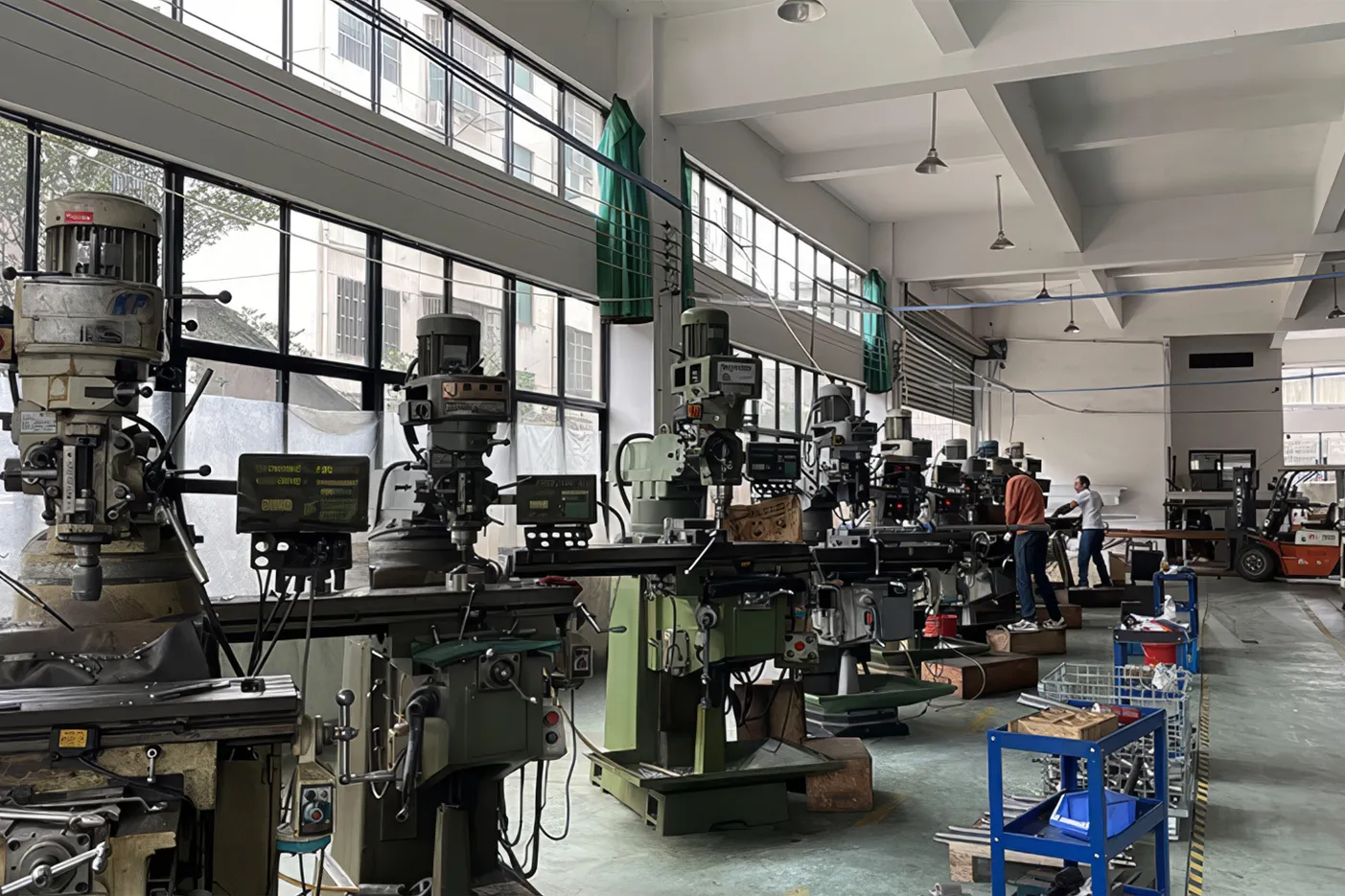 Fabricha China Interno